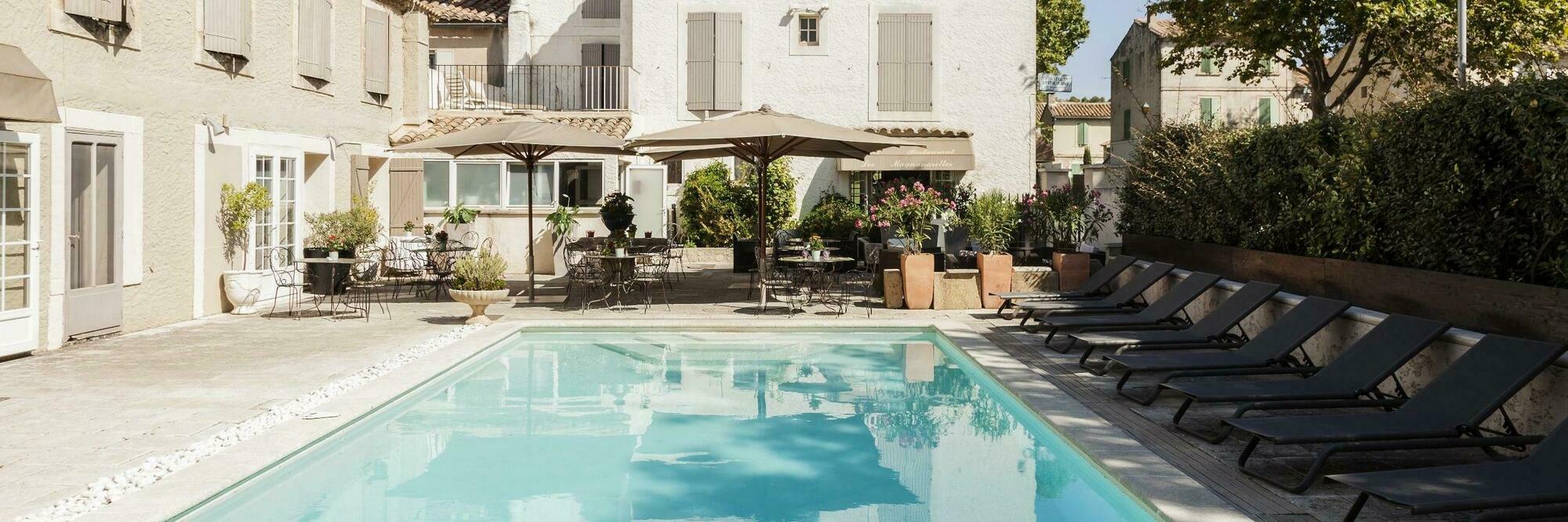 La Touloubre Hotel La Barben Kültér fotó
